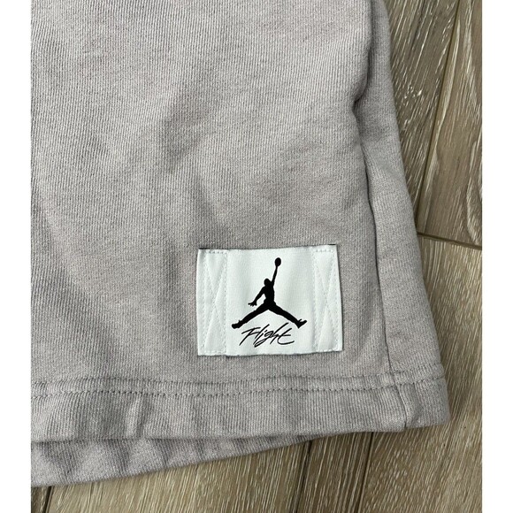 Jordan Essentials Women's Sweat Shorts Sand Drift Sz Small Fleece Active Nike - Picture 3 of 7